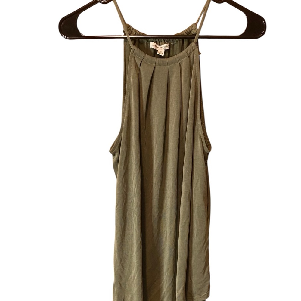 Green Envelope Pleated Green Sleeveless Tank Top